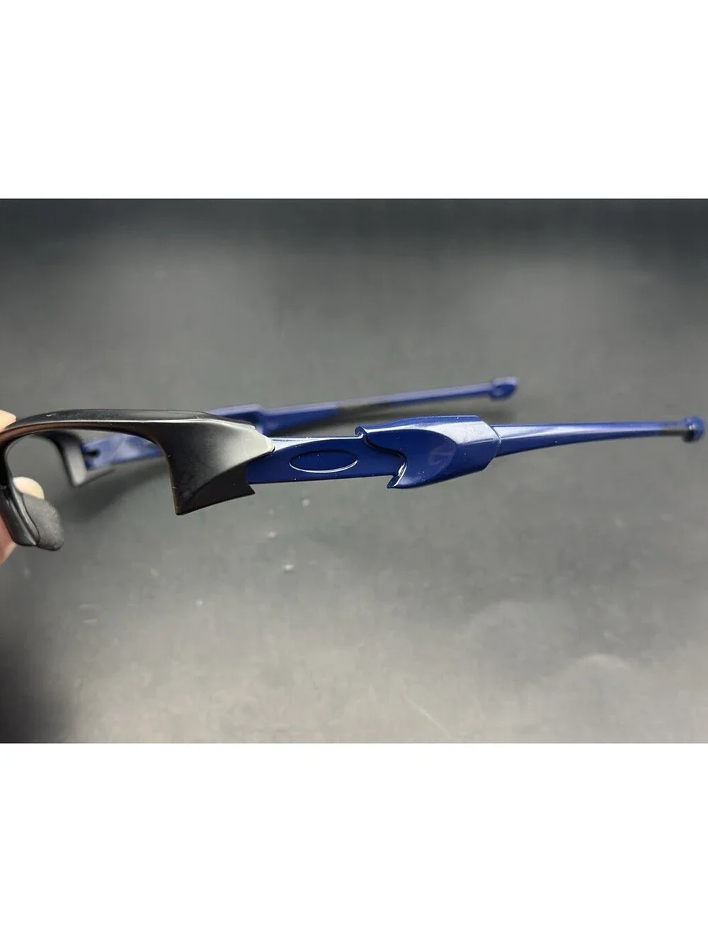 Oakley Flak Jacket Matte Black/Polished Navy Frame